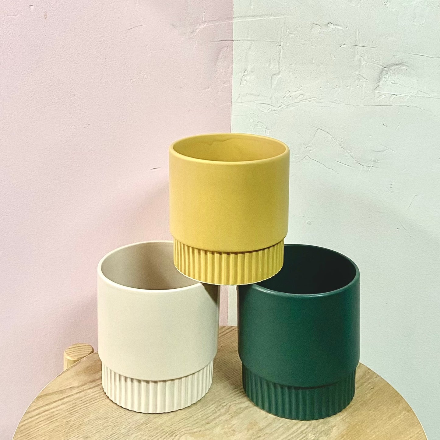 Deboss Ceramic Pot