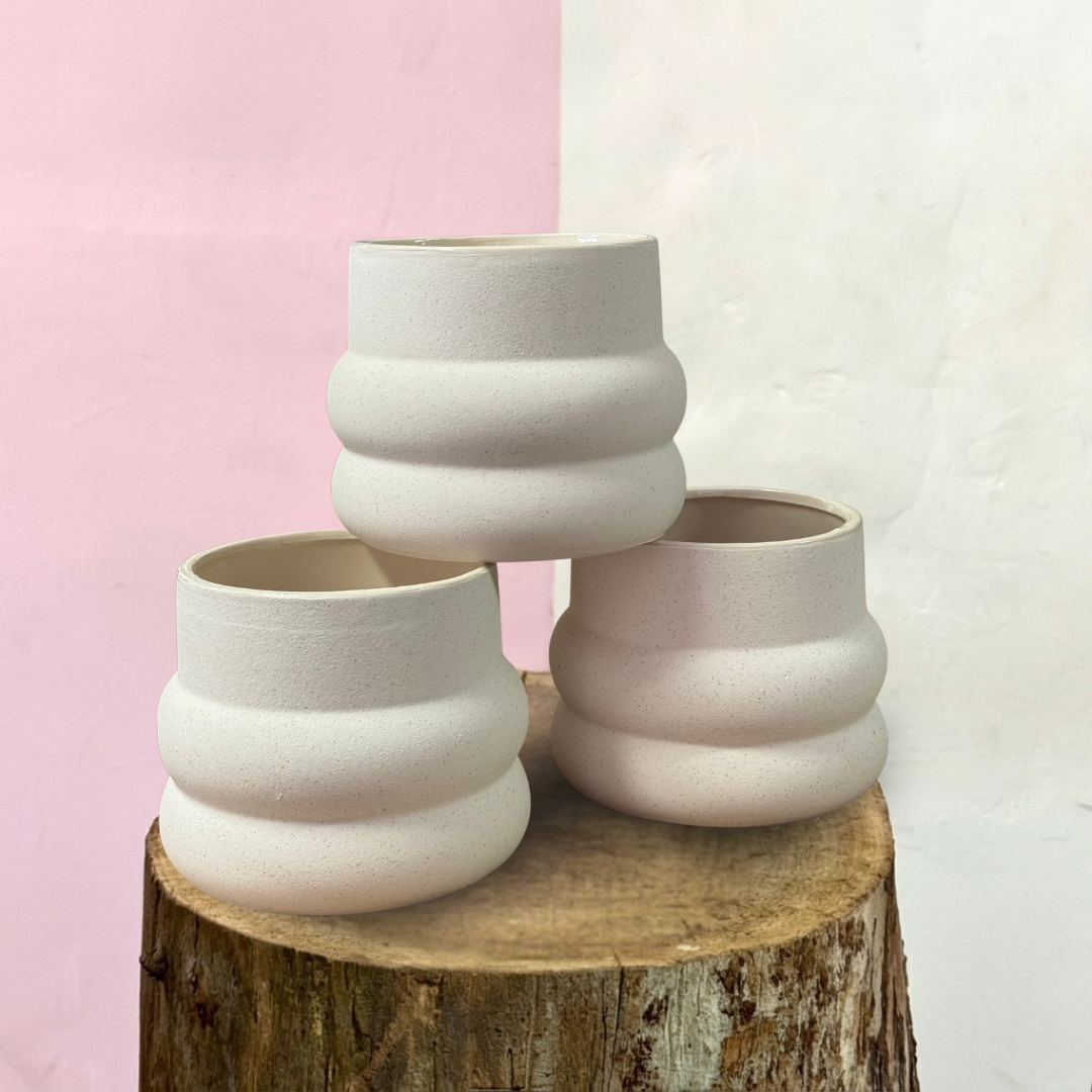 Ceramic Dune Pot - White