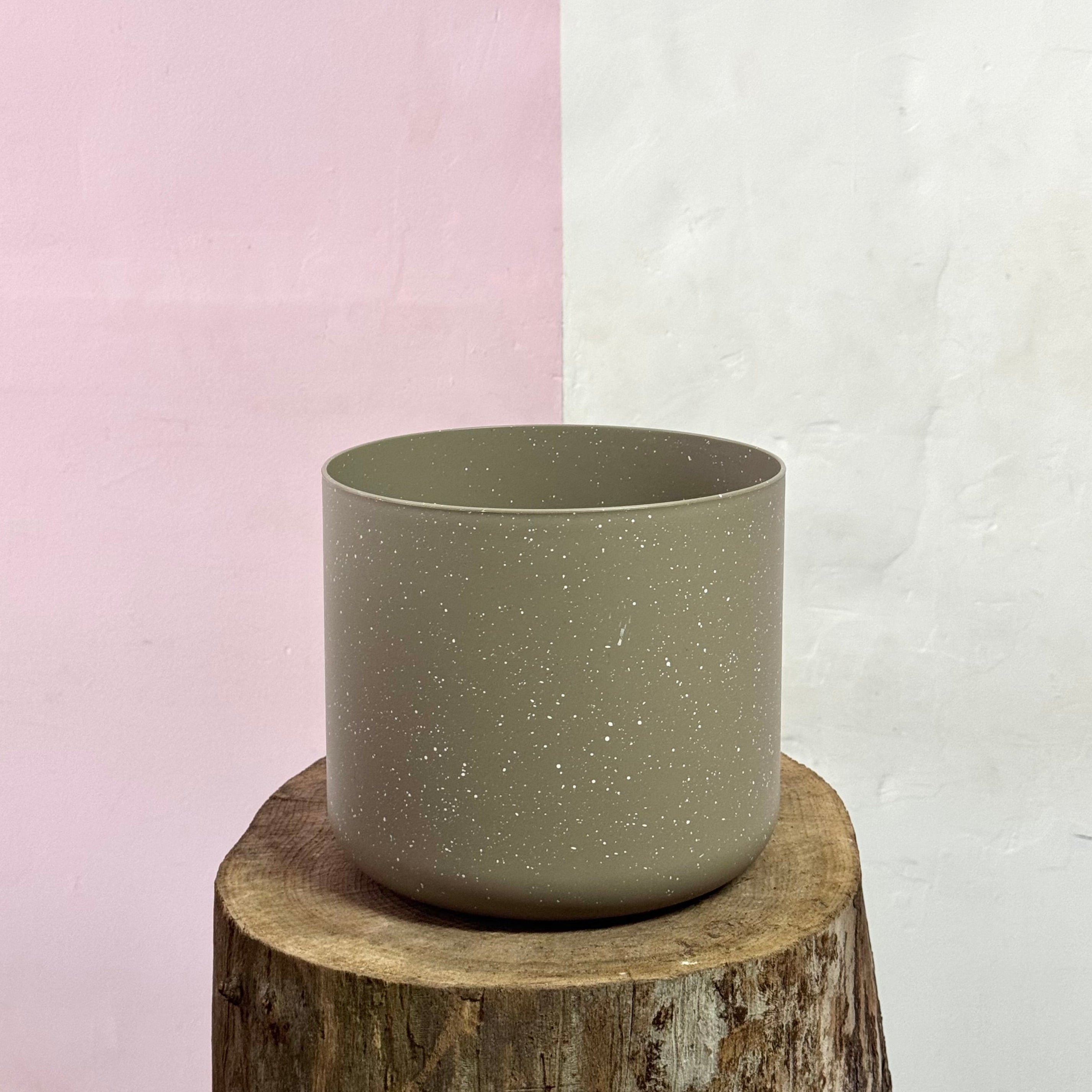 Mia Pot - Olive Speckle