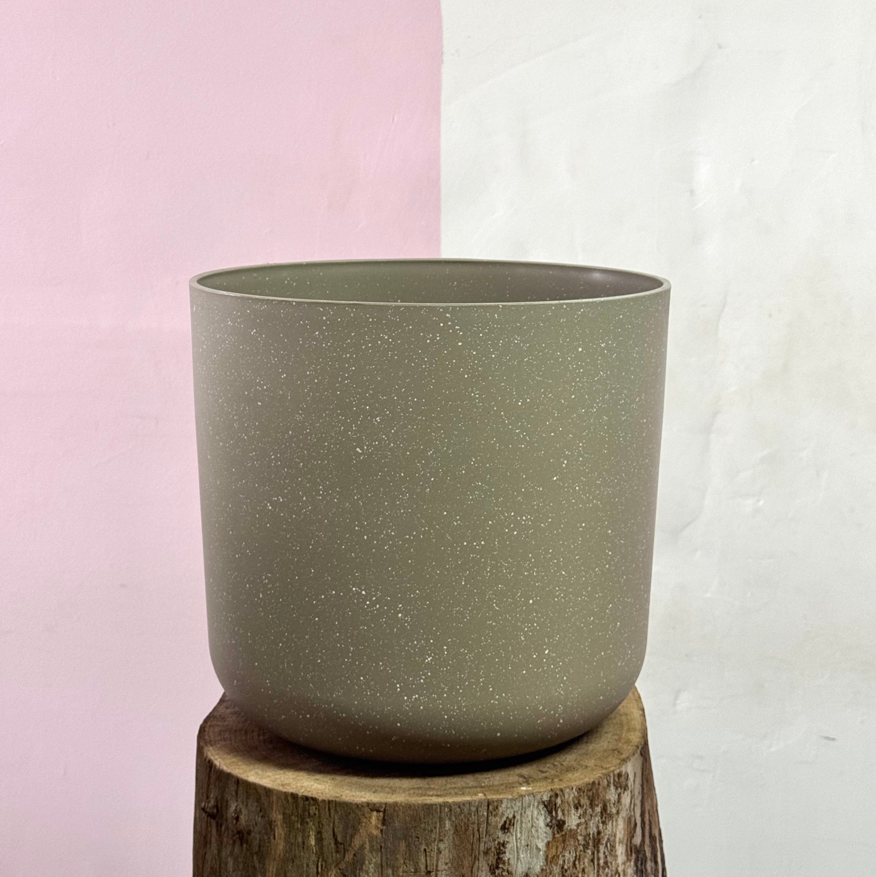 Mia Pot - Olive Speckle – showing pot detail and finish