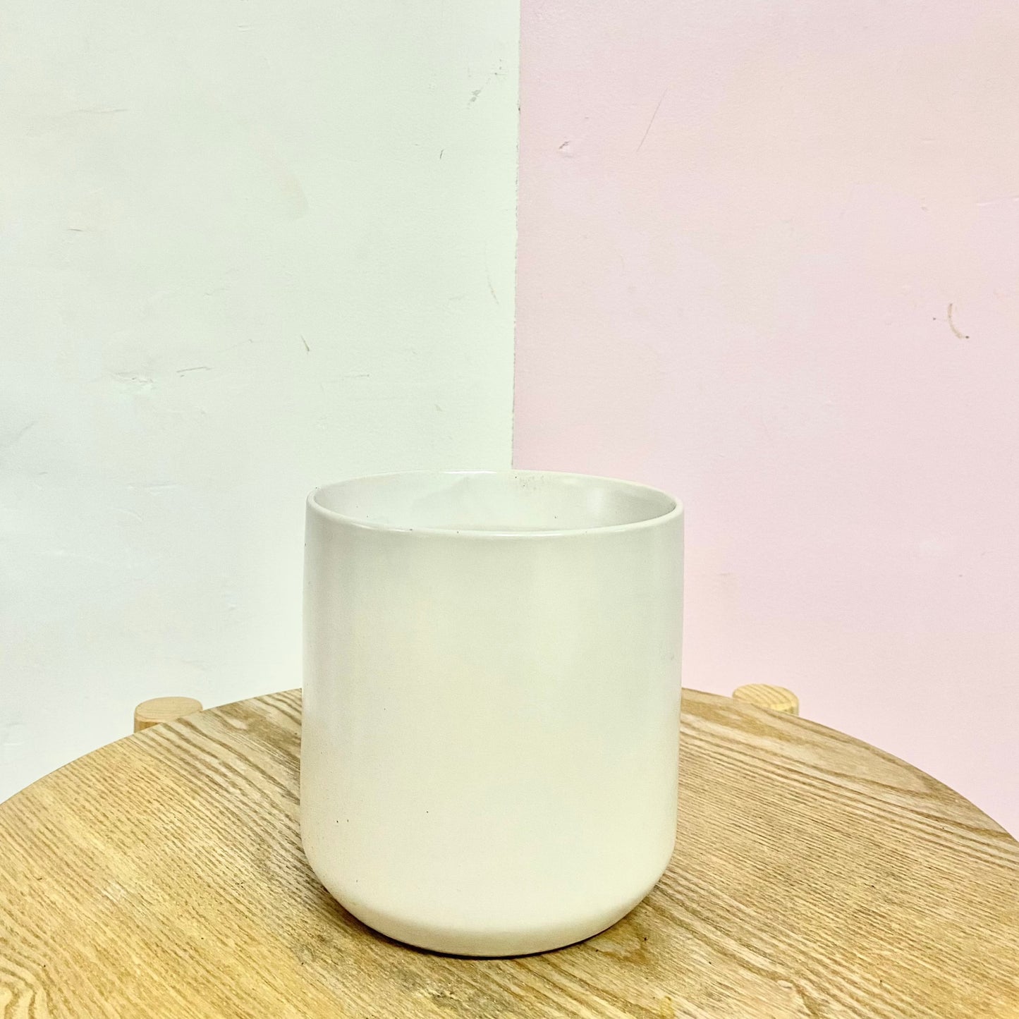 Ceramic Cylindrical Pot White