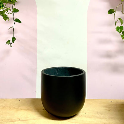 Urban Egg Pot in Black