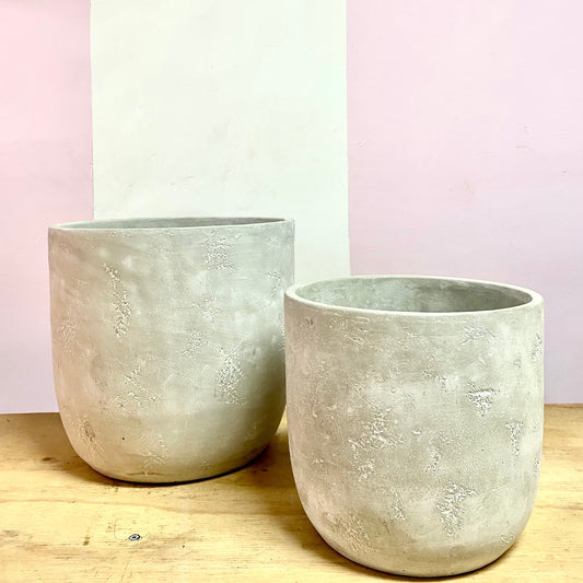 Cement Rounded Pot