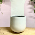 Urban Egg Pot in Matte White